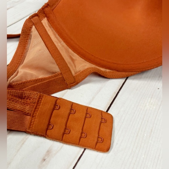 Victoria’s Secret Very Sexy Push Up Lace Bra Burnt Orange Size 34DD - Picture 2 of 6